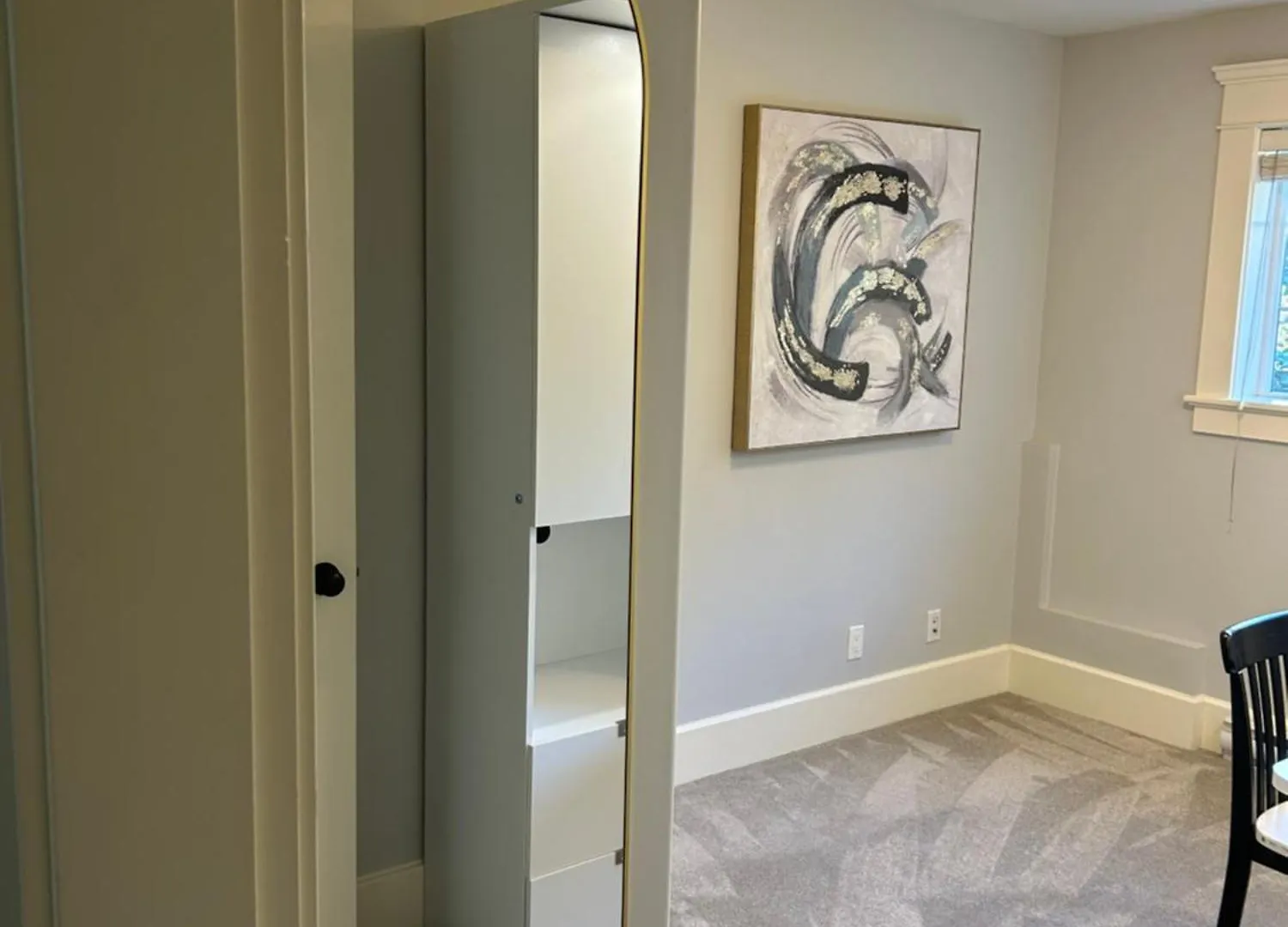 Garden Suite In Colwood Victoria 0*,  Kanada