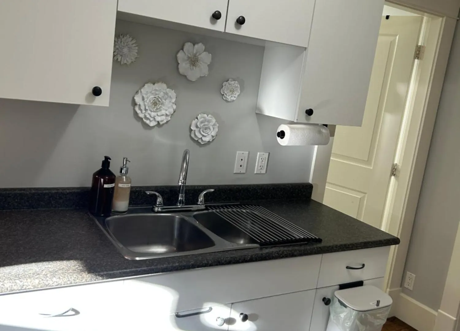 Lägenhet Garden Suite In Colwood Victoria